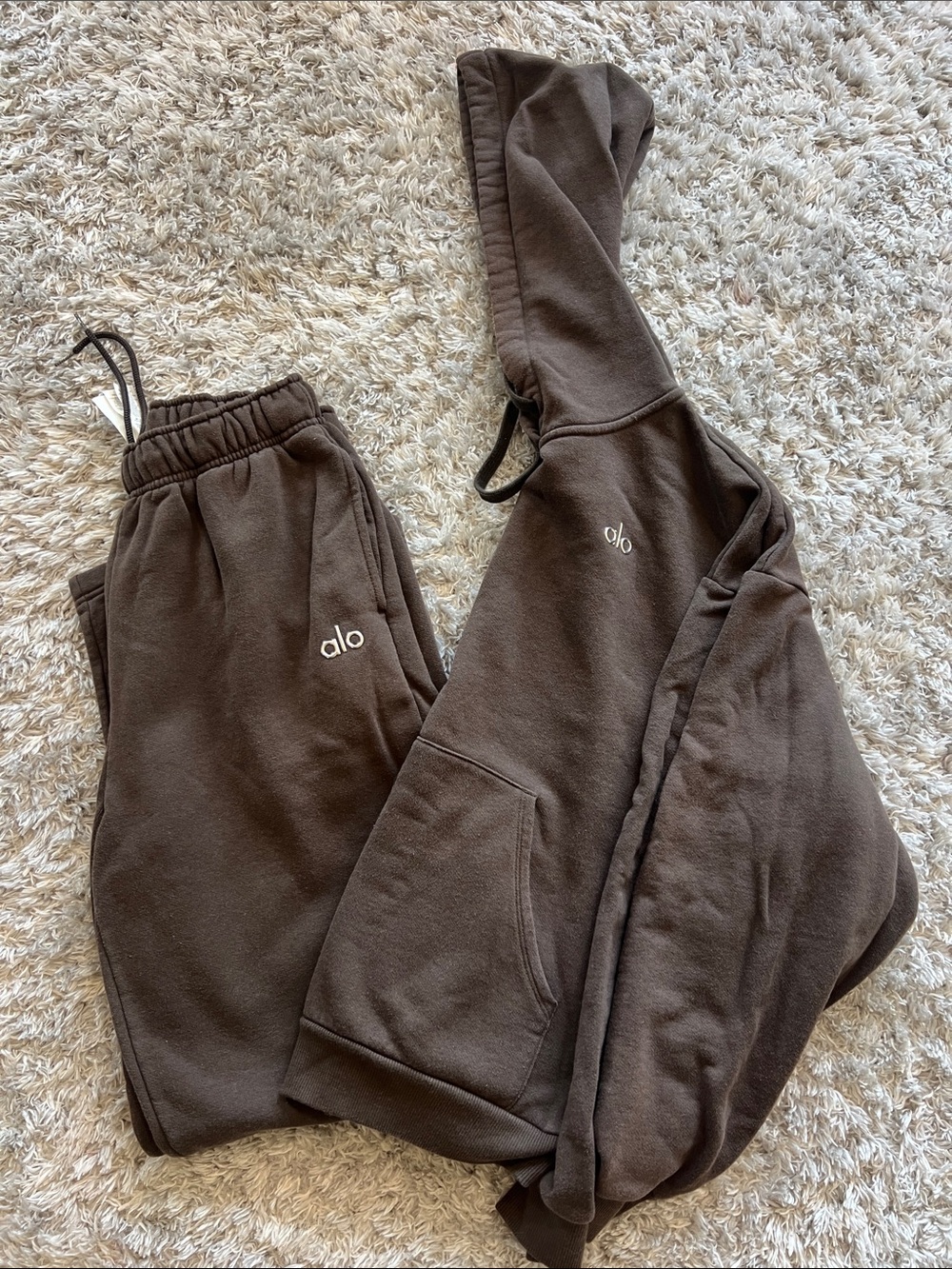 Alo Accolade Hoodie & Sweatpants Set in Espresso